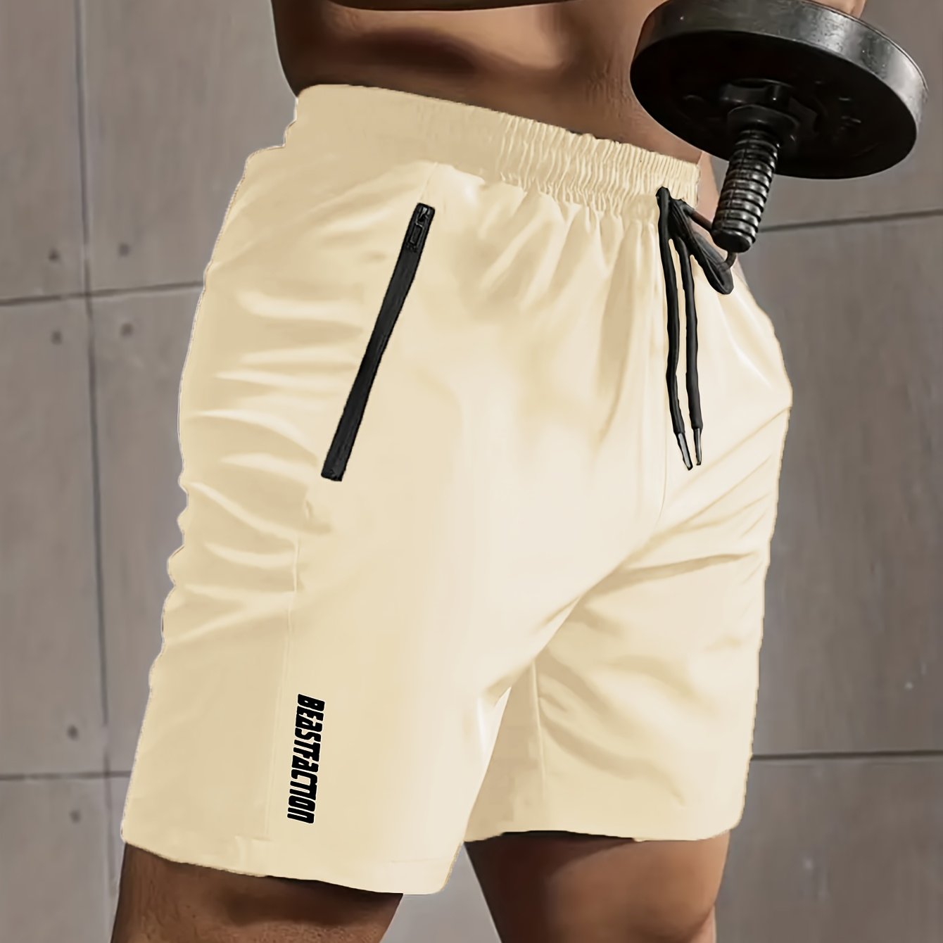 A Pair of Men'S Casual And Minimalist Style Comfortable Shorts, Featuring Letter Print Pockets And Drawstrings, Suitable for Summer Outdoor Fitness Wear, Quick-Drying Comfortable Shorts with Slightly Stretchy Elastic Waistban