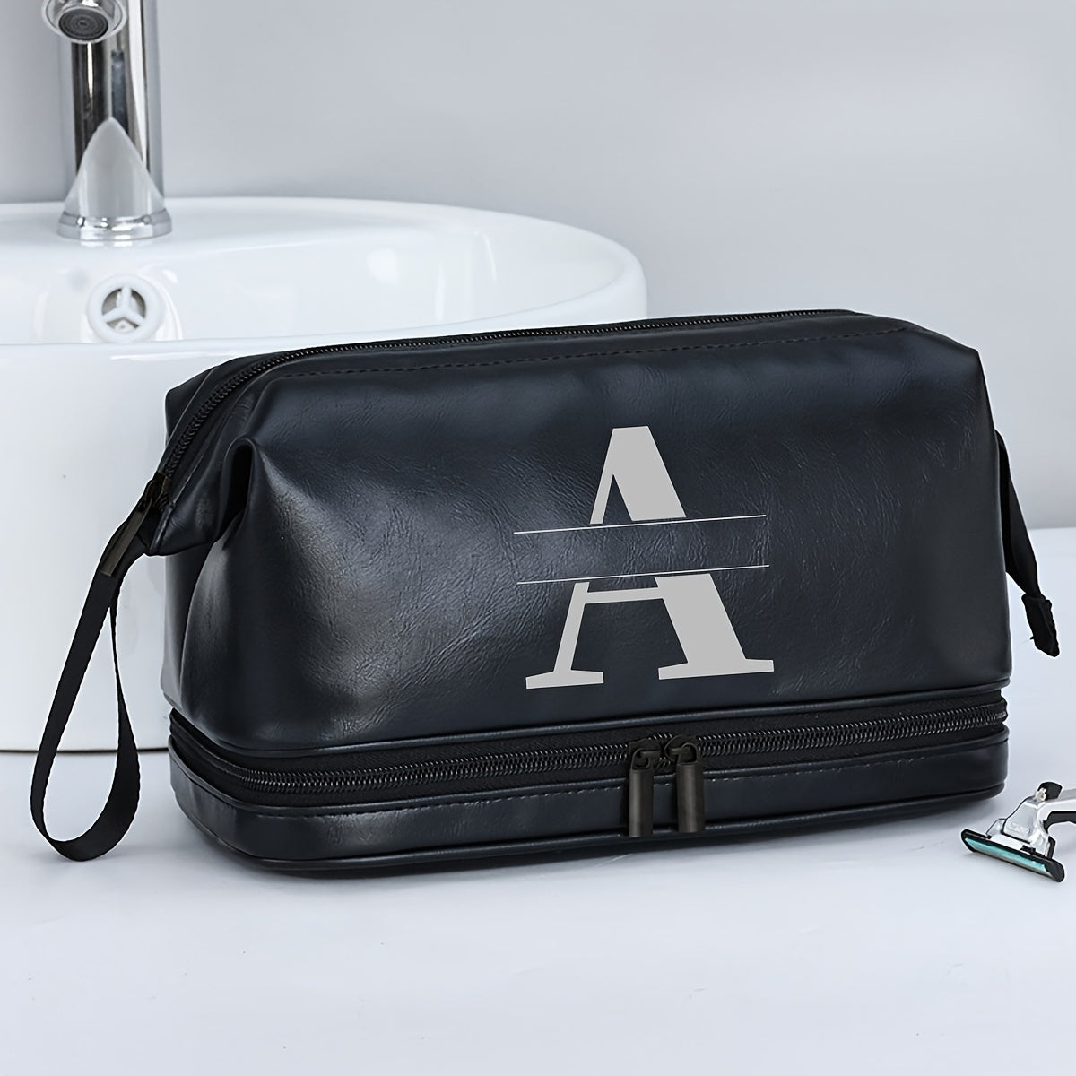 Customized Men's Fashion Travel Toiletry Bag PU Large Letter Toiletry Bag