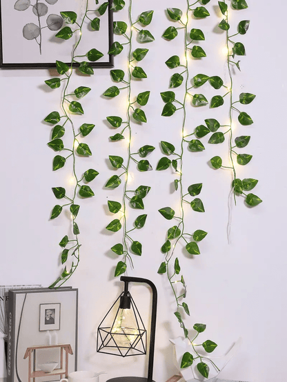 2m/6.56ft 20 LED Green Leaf String Lights Garden Lights, New Year Decorations String Lights, Wedding Thanksgiving Christmas Decoration String Lights (Batteries Not Included)