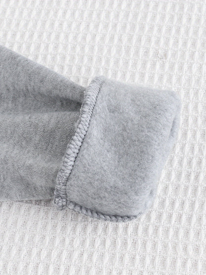 Boys' Autumn/Winter New Three-Piece Set with Mickey Mouse Classic Cartoon Print Long-Sleeve Round Neck Hoodie and Zip-Up Sleeveless Top, Matching Printed Sweatpants - Fleece-Lined Thickened Warm Comfortable Outfit for Parties