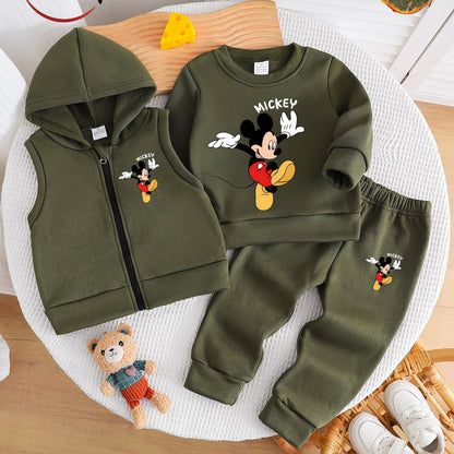 Boys' Autumn/Winter New Three-Piece Set with Mickey Mouse Classic Cartoon Print Long-Sleeve Round Neck Hoodie and Zip-Up Sleeveless Top, Matching Printed Sweatpants - Fleece-Lined Thickened Warm Comfortable Outfit for Parties