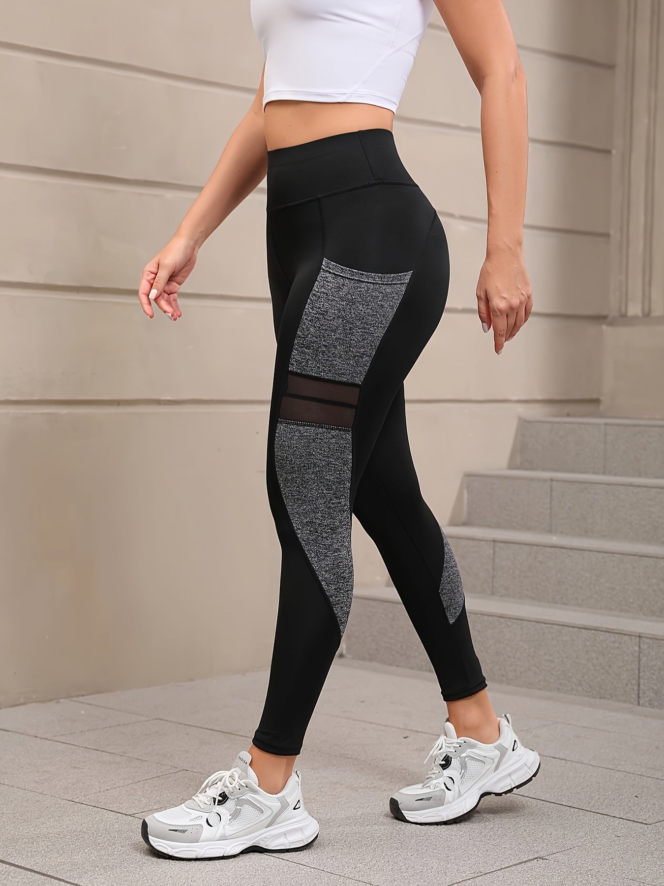 Women's Sports Yoga Pants with Mesh Panel, Tummy Control and Butt Lift Features, Suitable for Indoor Training, Hiking, and Outdoor Activities Quick-Dry Leggings