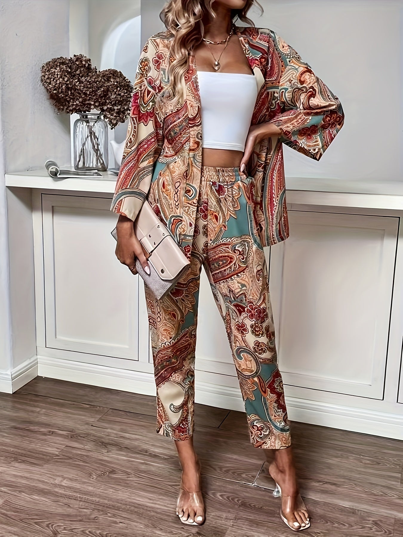 Conjunto Boho Paisley com Calça, Blusa de Manga Comprida com Botões Frontais e Calças Retas - Roupa Mulher