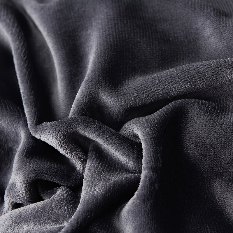 1pc Comfortable Soft Milk Fleece Warm Winter Quilt, Quilted into Popular Plaid 180g High Weight. Comfortable and Durable, Suitable for Bedroom, Guest Room, Dormitory, Hotel, etc., Machine Washable, Hand Washable