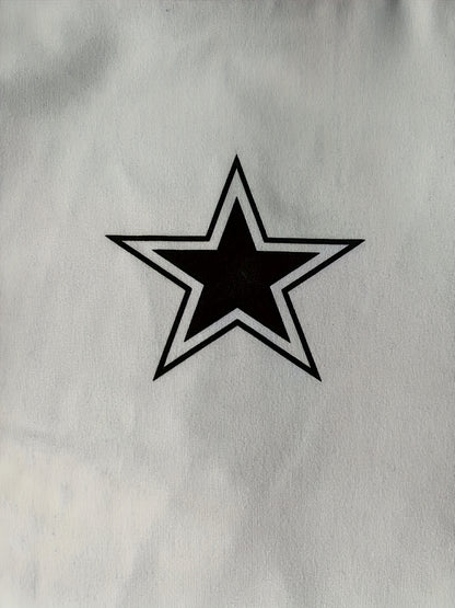 Women's Y2K Cropped T-Shirt - Contrast Black & White Geometric Star Print, Semi-Sheer Stretchy Slim Fit Top with Raglan Sleeves, Machine Washable Casual Streetwear, Cute T Shirts, Versatile Clothing, Comfortable Fit