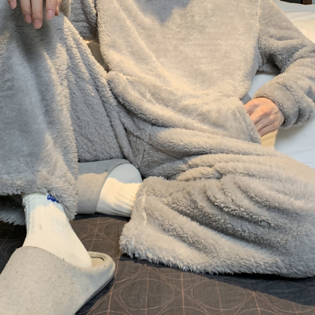 Men's Coral Velvet Pajamas Autumn and Winter Thickened Velvet Winter Hooded Flannel Warm Youth Pajama Set