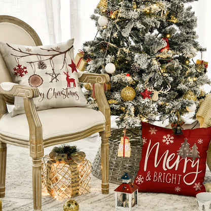 Conjunto de 4 capas de almofada Merry &amp; Bright Christmas Let It Snow com estampado xadrez buffalo e flocos de neve, além de árvores de Natal vermelhas para decoração de sofás e cadeirão.