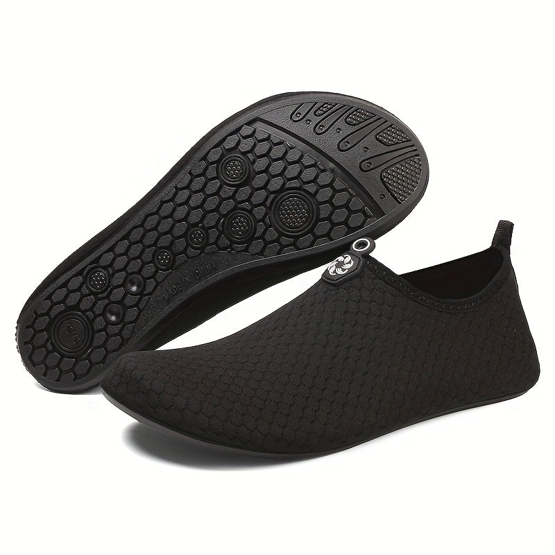 Beach, hiking shoes, non-slip flat-soled footwear suitable for swimming, surfing, boating, and fishing - creek shoes ideal for beach and stream activities, outdoor adventures