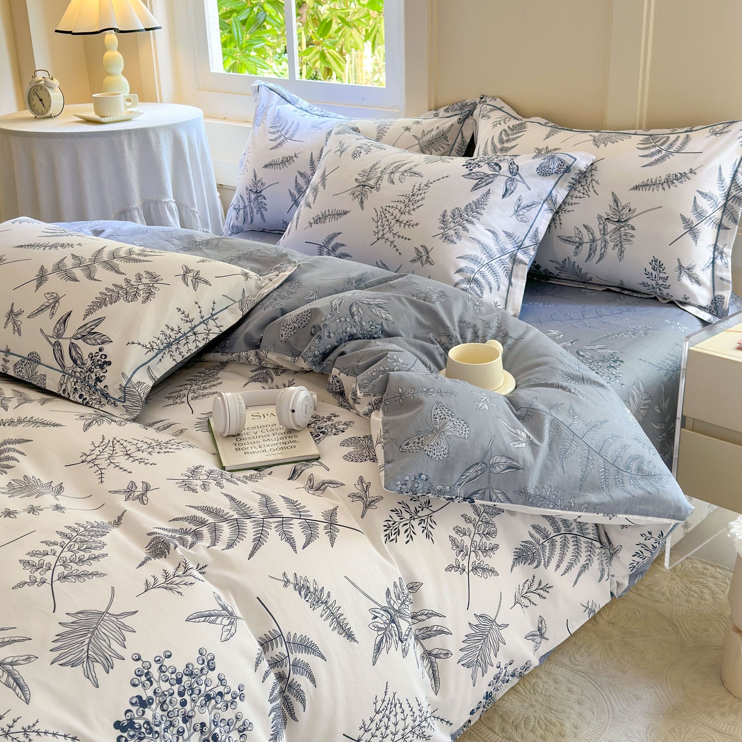 100% Light Beige-Friendly Comfort 13372 Density Quilt Cover Set Blue Feather, All-Season, Zipper Closure, Machine Washable, Twill Weave, Printing, Not Included, for Bedroom, Guest Room, Bedroom Comfort|Modern Bedroom Decor|Zi