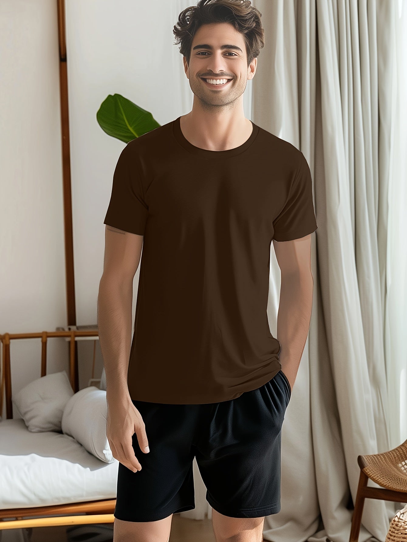 Conjunto de 4 t-shirts casuais para homem de cor sólida, estilo simples, manga curta e gola redonda, ideais para usar em casa, como pijama ou para atividades ao ar livre no verão.
