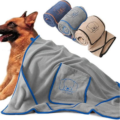 A Beautiful Pet Bath Towel for Dogs to Bathe And Swim with Soft, Thick, Super Absorbent, Easy to Dry, with Pockets And Patterns.Suitable for Medium to Large Dogs.There Are Three Color Options Available.