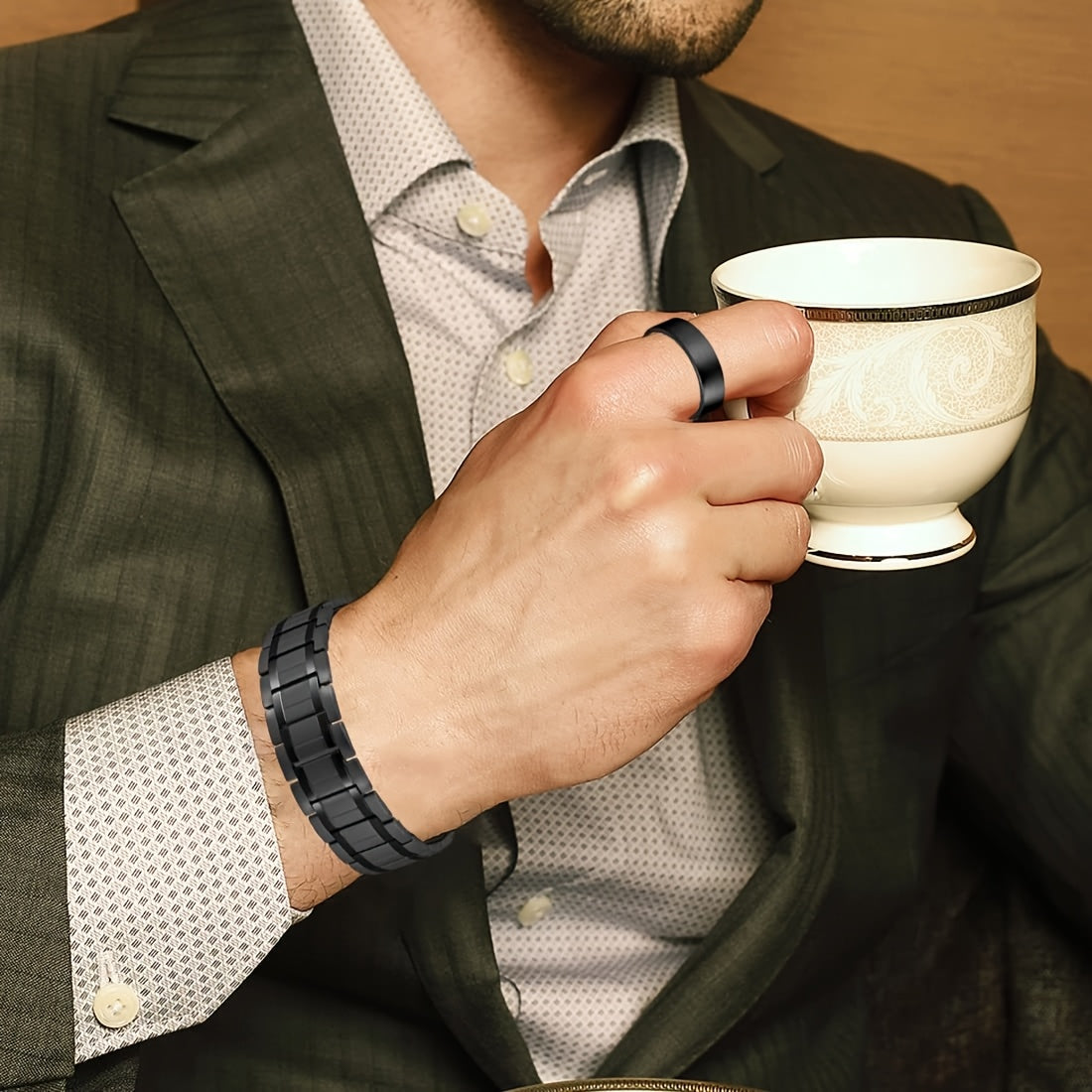 1pc Men's Titanium Steel Magnetic Bracelet with 3500 Gauss Magnets – Black Textured Design, Stylish Father's Day Gift for Men, Wellness Accessory | Sophisticated Style | Durable Jewelry, Magnetic Jewelry