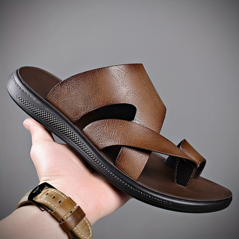 Sandálias de Verão para homem - Topo em microfibra sintética respirável, modelo slip-on com bico redondo, palmilha e sola sintéticas, estilo moderno para férias, uso diário e outdoor.