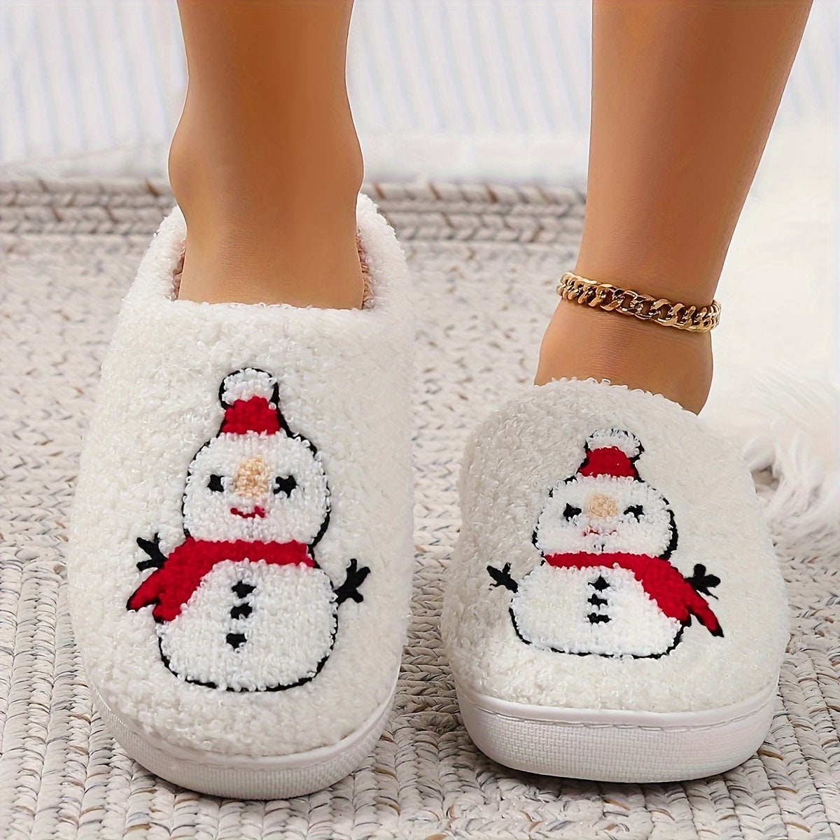 Christmas Tree Pattern Fuzzy Slippers, Winter Warm Closed Toe Flat Floor Shoes, Cozy Soft Sole Plush Home Slippers