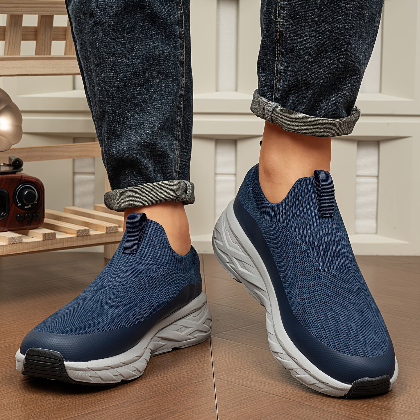 Ténis de corrida para homem antiderrapante, confortável e respirável, para uso interior e exterior.