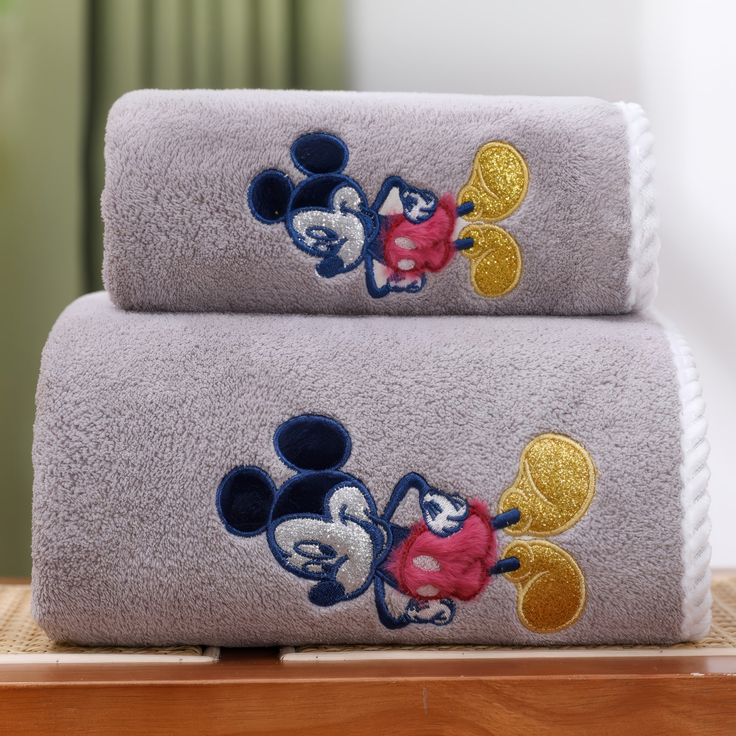 2pcs set of Stitch and Mickey Coral Fleece Bath Towel Set, Bath Towel + Towel Combination, Soft and Absorbent, Suitable for Daily Use