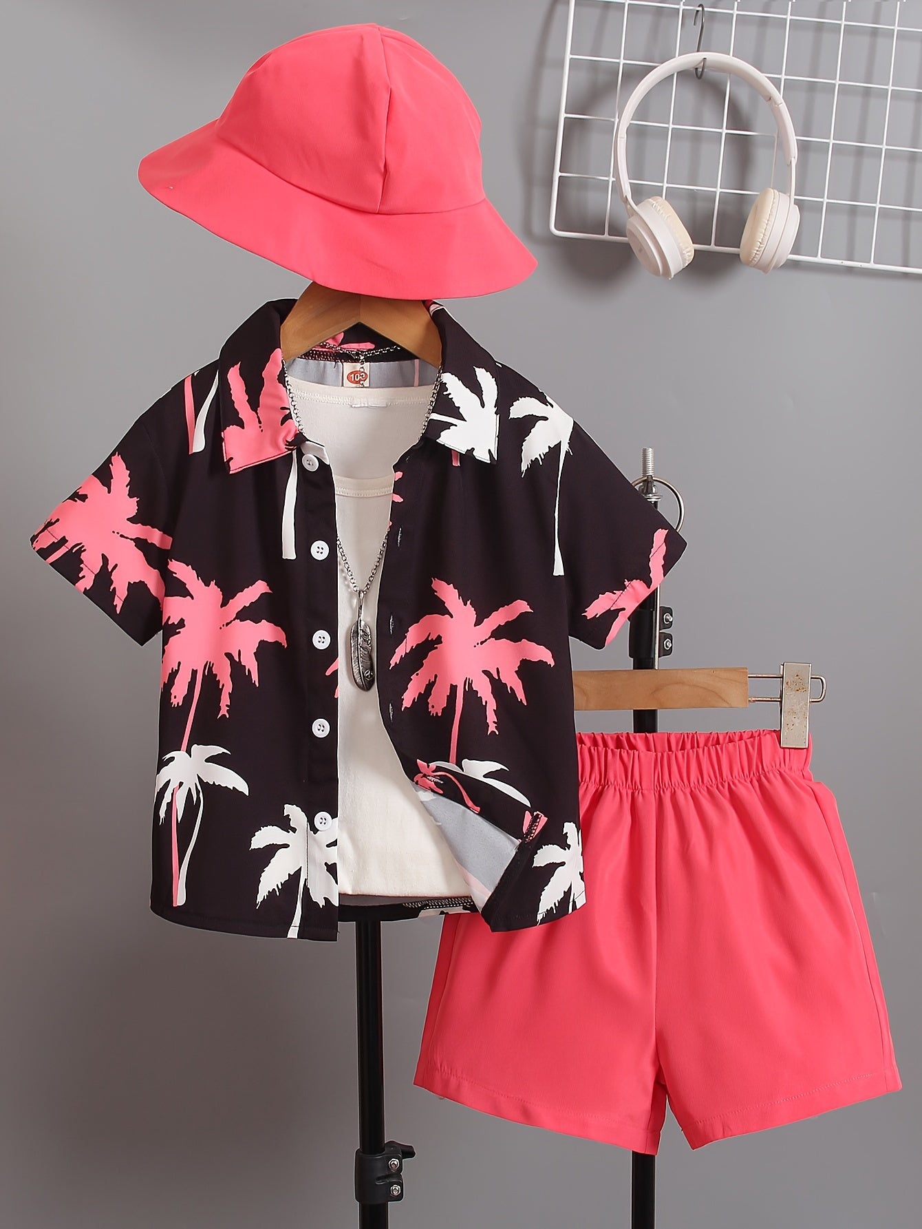 Boys' Summer Fashion Street Shirt Three-piece Set Only Selling Hats, Shirts and Shorts, Perfect for Outdoor