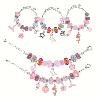 Kit de pulseiras DIY com 67 peças, incluindo 60 charms, 3 pulseiras e 3 colares. Ideal para presentes de aniversário, Natal, Ano Novo e Dia dos Namorados.