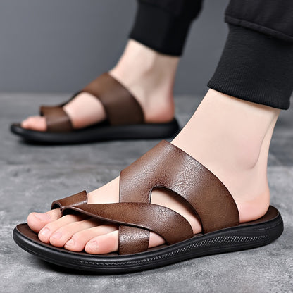 Sandálias de Verão para homem - Topo em microfibra sintética respirável, modelo slip-on com bico redondo, palmilha e sola sintéticas, estilo moderno para férias, uso diário e outdoor.