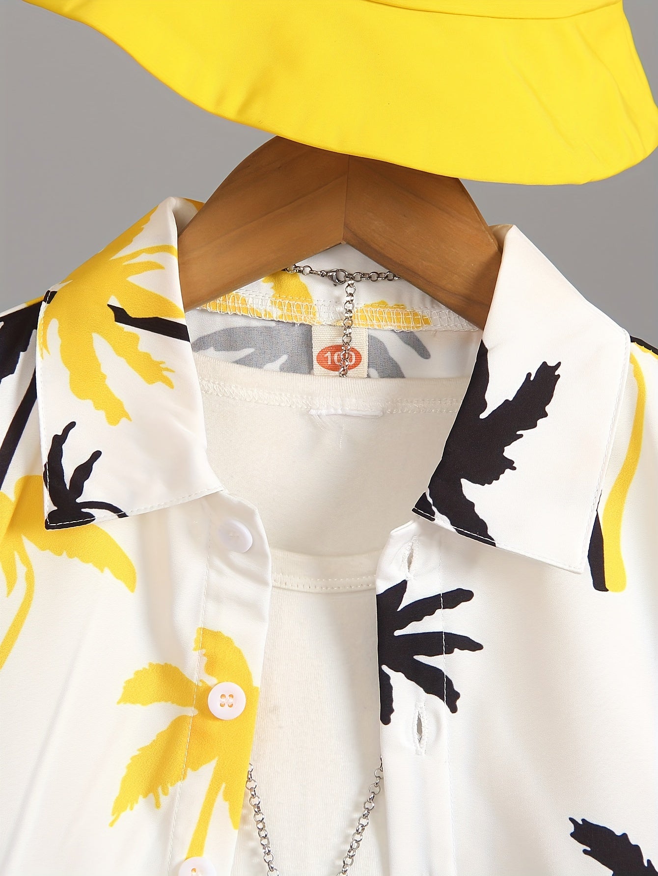 Boys' Summer Fashion Street Shirt Three-piece Set Only Selling Hats, Shirts and Shorts, Perfect for Outdoor