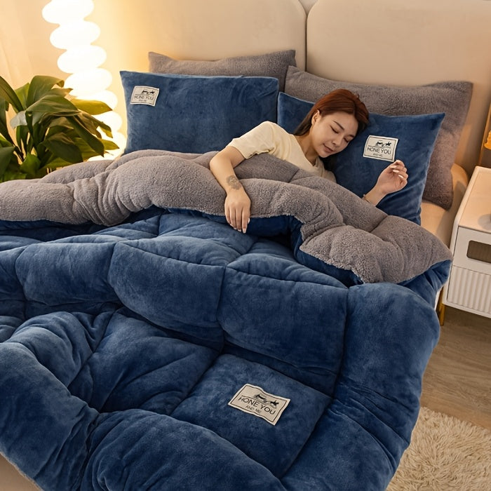 1pc Comfortable Soft Milk Fleece Warm Winter Quilt, Quilted into Popular Plaid 180g High Weight. Comfortable and Durable, Suitable for Bedroom, Guest Room, Dormitory, Hotel, etc., Machine Washable, Hand Washable