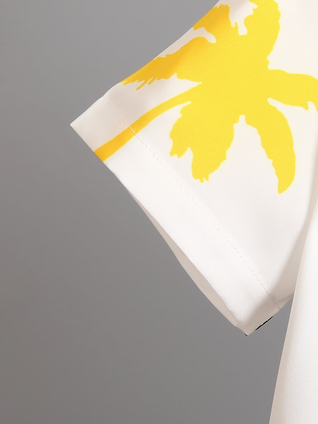 Boys' Summer Fashion Street Shirt Three-piece Set Only Selling Hats, Shirts and Shorts, Perfect for Outdoor