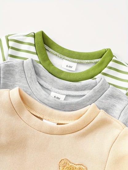 A Set of Three Fleece Hoodies for Baby Boys, Packaged in Six Pieces, Featuring a Cute Bear Patch. Perfect for Outdoor Wear During The Autumn And Winter Seasons, Making It a Great Gift for Children.