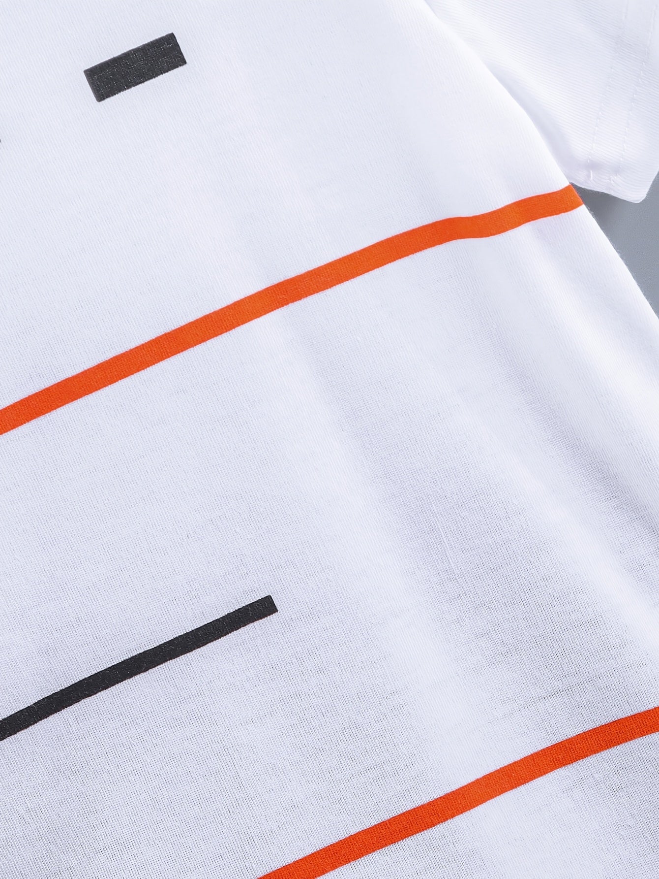 2pcs Set of Boys' Summer Striped Print Round Neck Short Sleeve T-shirt and Casual Shorts