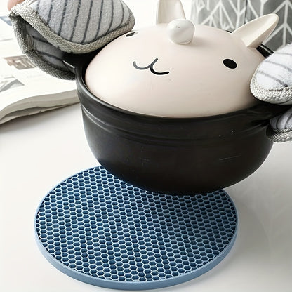 1/4pcs Round Honeycomb Silicone Placemat 17.02 Cm, Heat Insulation Pad, Non-slip Pot Holder, Easy To Clean And High Temperature Resistant Table Mat, Tabletop Protection, Home Kitchen Dining Table Decor