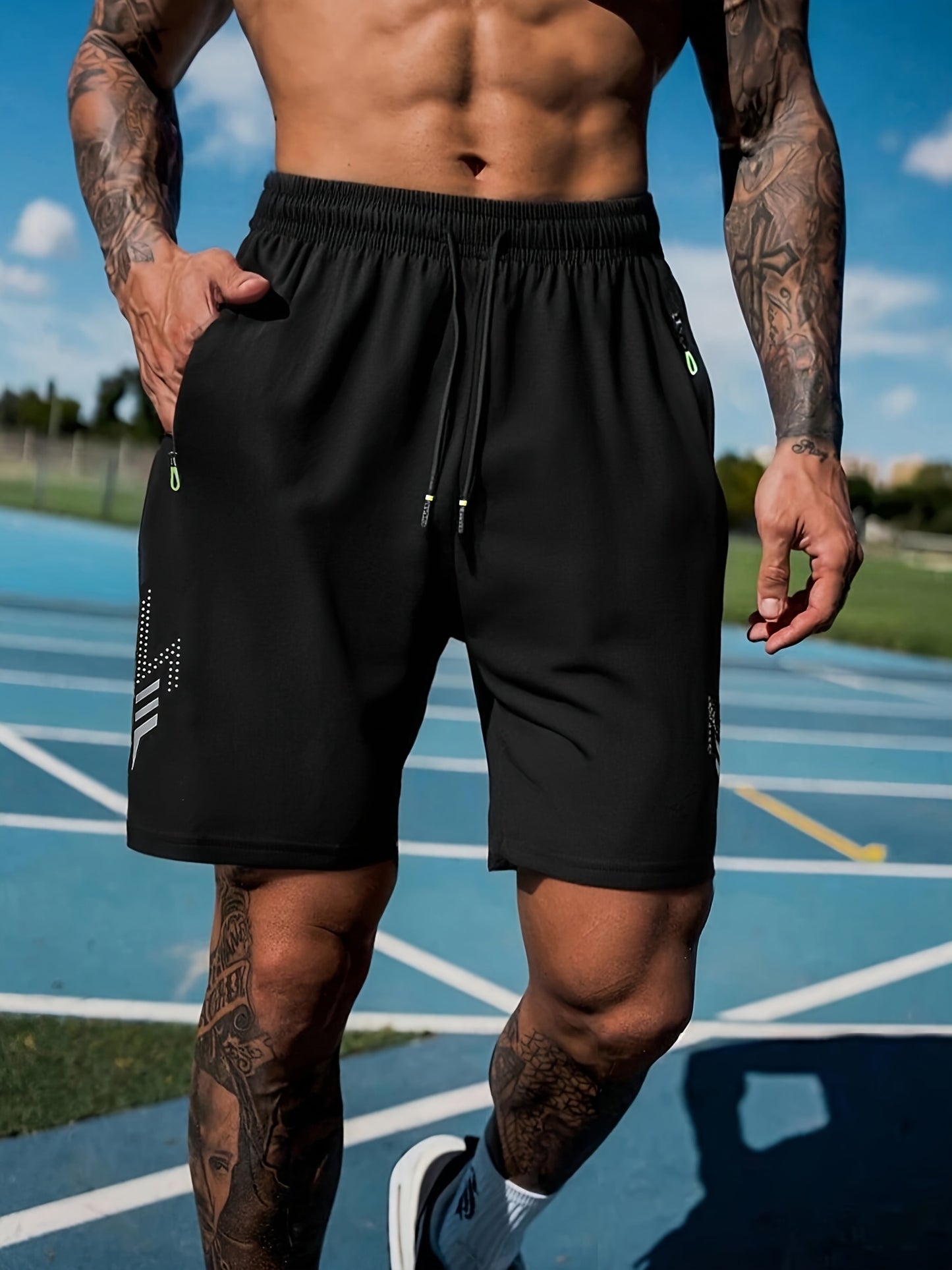 2025 Summer New Men'S Outdoor Sports Five-Finger Shorts for Running, Training, And Casual Beach Use