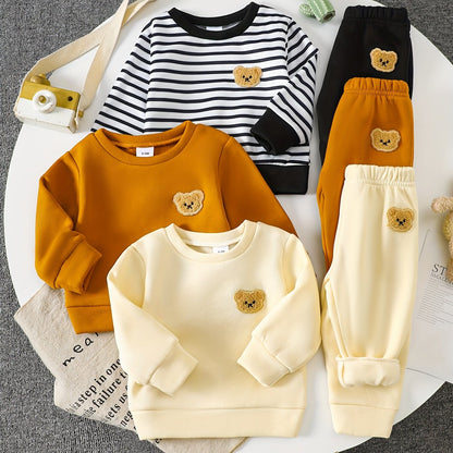 A Set of Three Fleece Hoodies for Baby Boys, Packaged in Six Pieces, Featuring a Cute Bear Patch. Perfect for Outdoor Wear During The Autumn And Winter Seasons, Making It a Great Gift for Children.