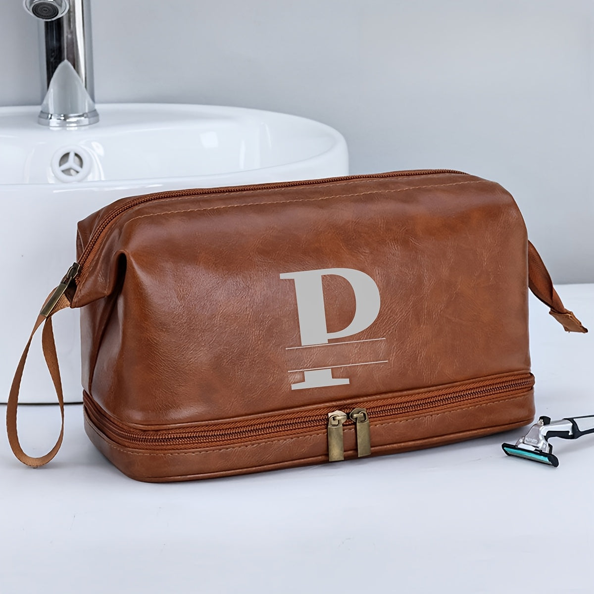 Customized Men's Fashion Travel Toiletry Bag PU Large Letter Toiletry Bag