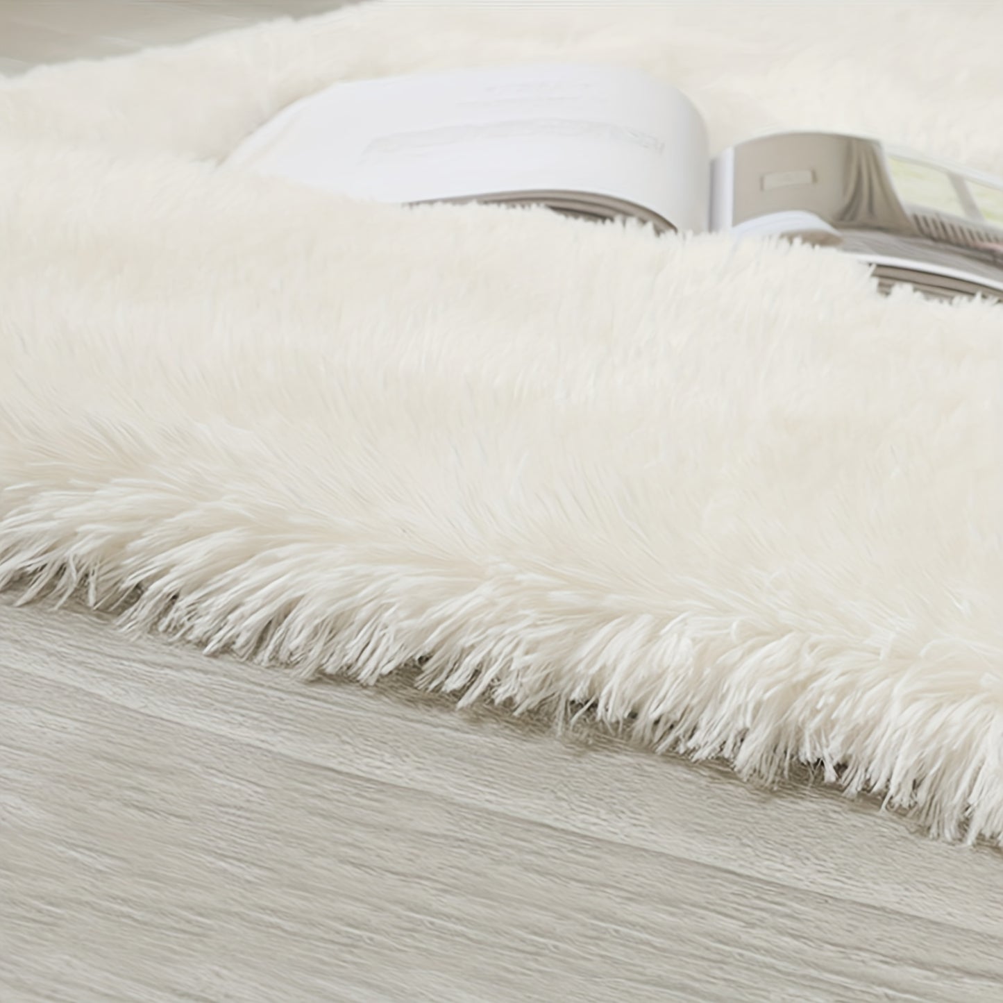 1pc Ultra Soft Plush Rug, White Large Area Rug, Non-slip Fluffy Shaggy Rug, Waterproof Shaggy Throw Rugs For Living Room Bedroom Nursery Room, Game Room Dormitory Carpet, Teenage Room Decoration, Room Decor