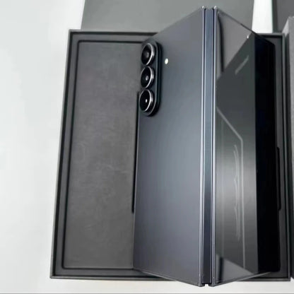 Brand New  Sam-sung for Galaxy Fold 7 5G 6.5" HD 120Hz Refresh Rate Outer Screen 256GB Storage 200MP Dual SIM