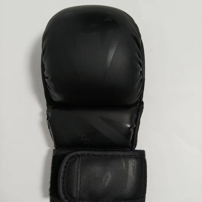 Professional 7oz Matt Black MMA Gloves for Sanda Training Sparring Grappling Muay Thai Printed Pattern Sizes 6oz 8oz for Gyms