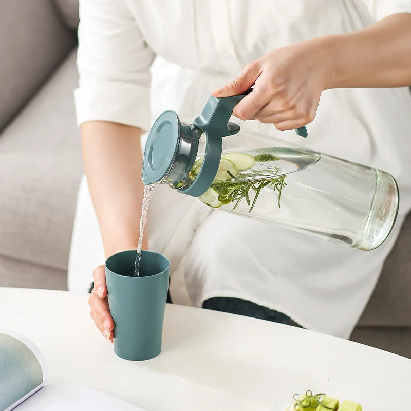 Hot Sale 1400ml Summer Cold Juice Ice Filter Jug Glass Water Pitcher with Plastic Lid