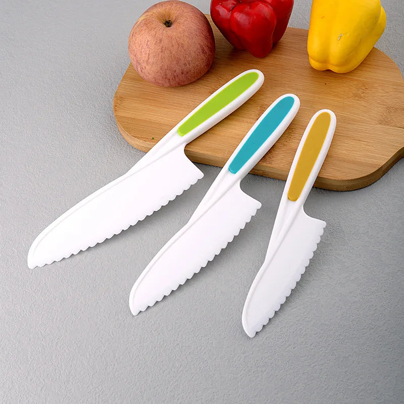 Children's Stainless Steel Fruit Knife Set Plastic Wood Safe Chopping Board Early Education Toddler Toy Disposable Hand Safety