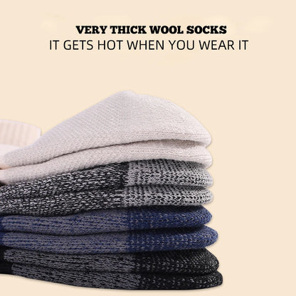 Newest Custom Logo Adult Merino Wool Moisture Wicking Control Warm Crew Outdoor Sport Socks
