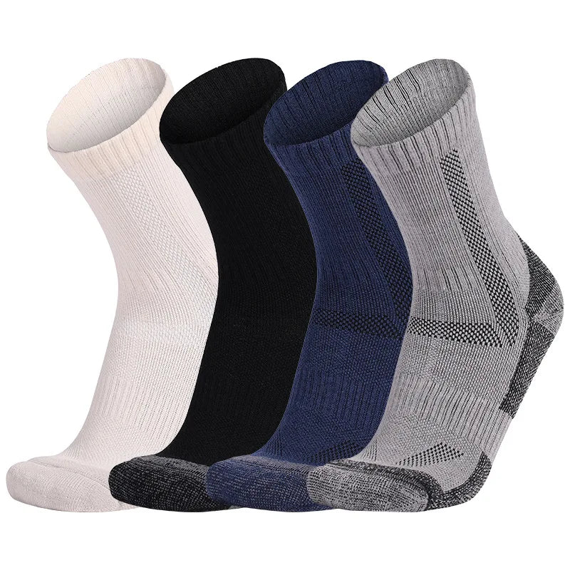 Newest Custom Logo Adult Merino Wool Moisture Wicking Control Warm Crew Outdoor Sport Socks
