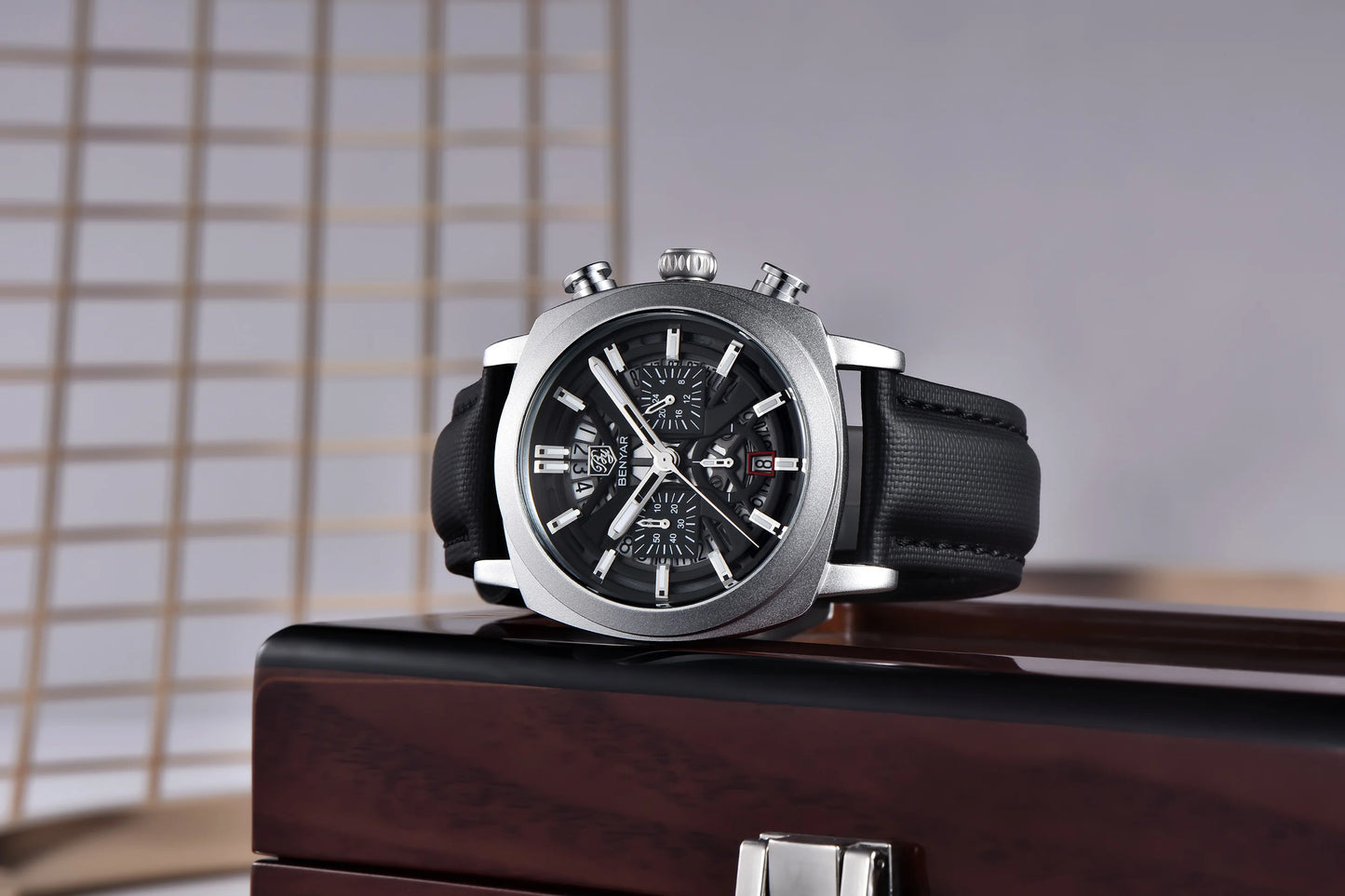 Benyar Design 2024 Men's Quartz Watch 43mm Luminous Dial 50m Water Resistant Anti-Reflective Chronograph Fashionable New