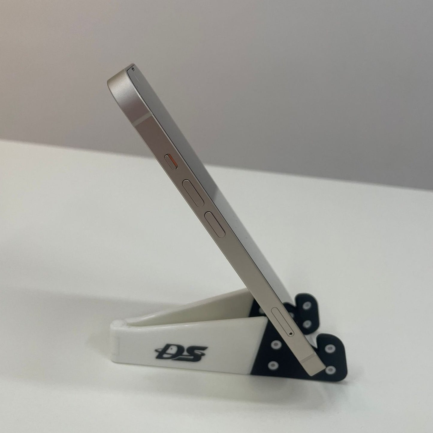 Apple iPhone 14, Like New Refurbished Original