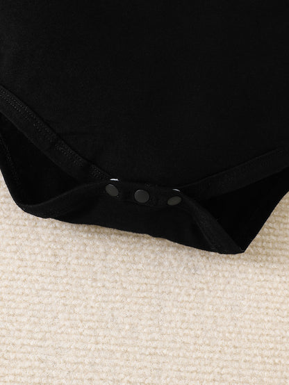 Conjunto de body de manga comprida, calças e gorro para bebé menino em algodão com estampado de coala a dormir super giro. Roupa para recém-nascido.