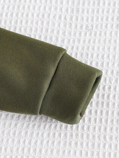 Boys' Autumn/Winter New Three-Piece Set with Mickey Mouse Classic Cartoon Print Long-Sleeve Round Neck Hoodie and Zip-Up Sleeveless Top, Matching Printed Sweatpants - Fleece-Lined Thickened Warm Comfortable Outfit for Parties