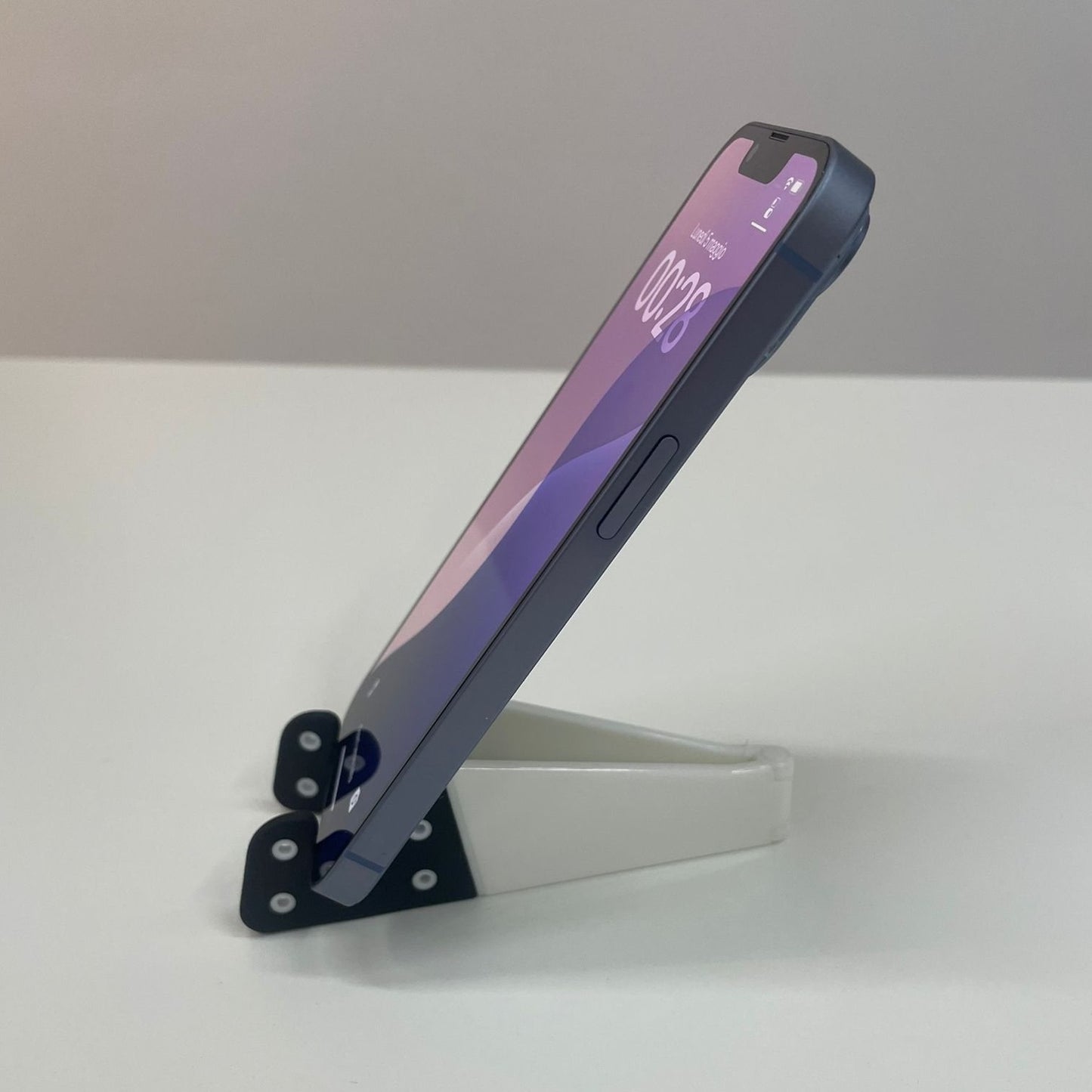 Apple iPhone 14, Like New Refurbished Original