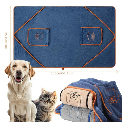 A Beautiful Pet Bath Towel for Dogs to Bathe And Swim with Soft, Thick, Super Absorbent, Easy to Dry, with Pockets And Patterns.Suitable for Medium to Large Dogs.There Are Three Color Options Available.