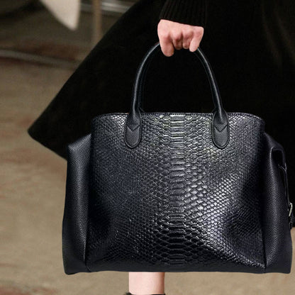 Elegante bolsa feminina com padrão cobra preta - Grande capacidade, alça de ombro removível, couro sintético vegan, perfeita para uso diário e trabalho, presente ideal para as festas de fim de ano, bolsa versátil | Estilo vanguardista | Couro sintético