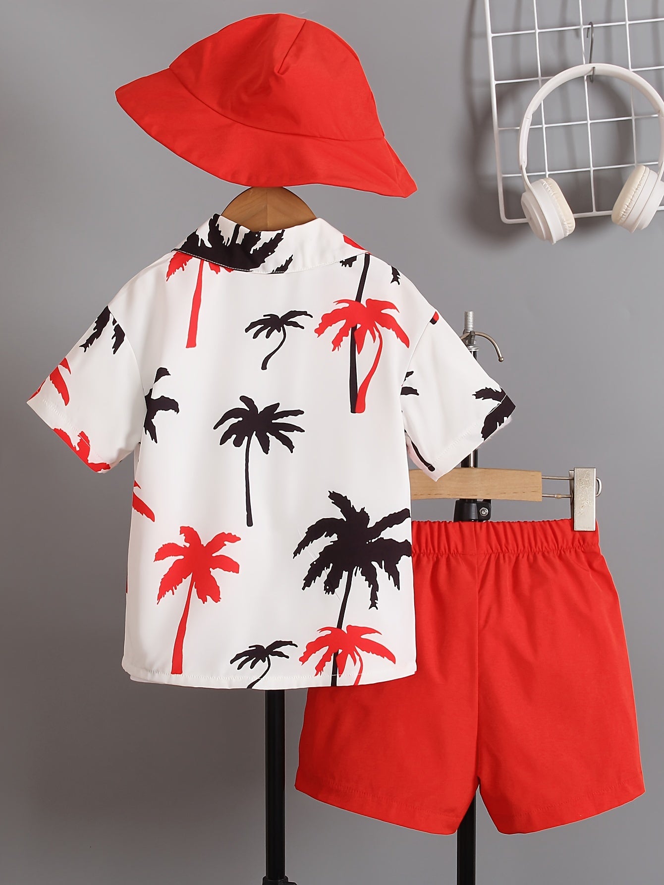 Boys' Summer Fashion Street Shirt Three-piece Set Only Selling Hats, Shirts and Shorts, Perfect for Outdoor