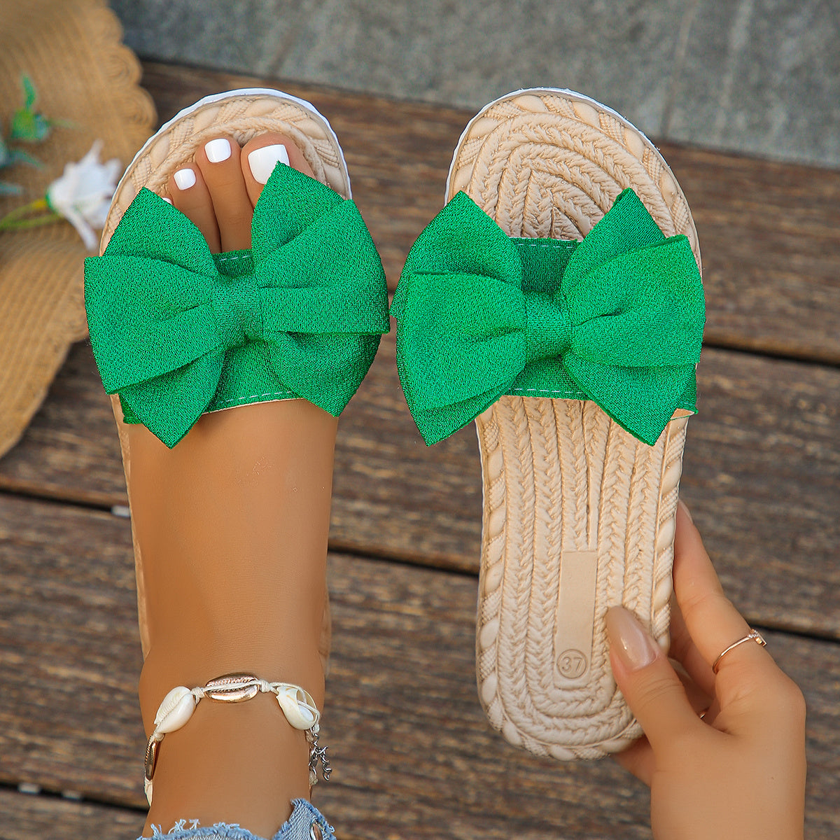 Women's Beige Bowknot Flat Slides - Stylish Open-Toe Non-Slip Summer Beach Sandals, Comfortable EVA Sole for Casual Attire, Vacation, and Casual Outfits, Ladies Sandals