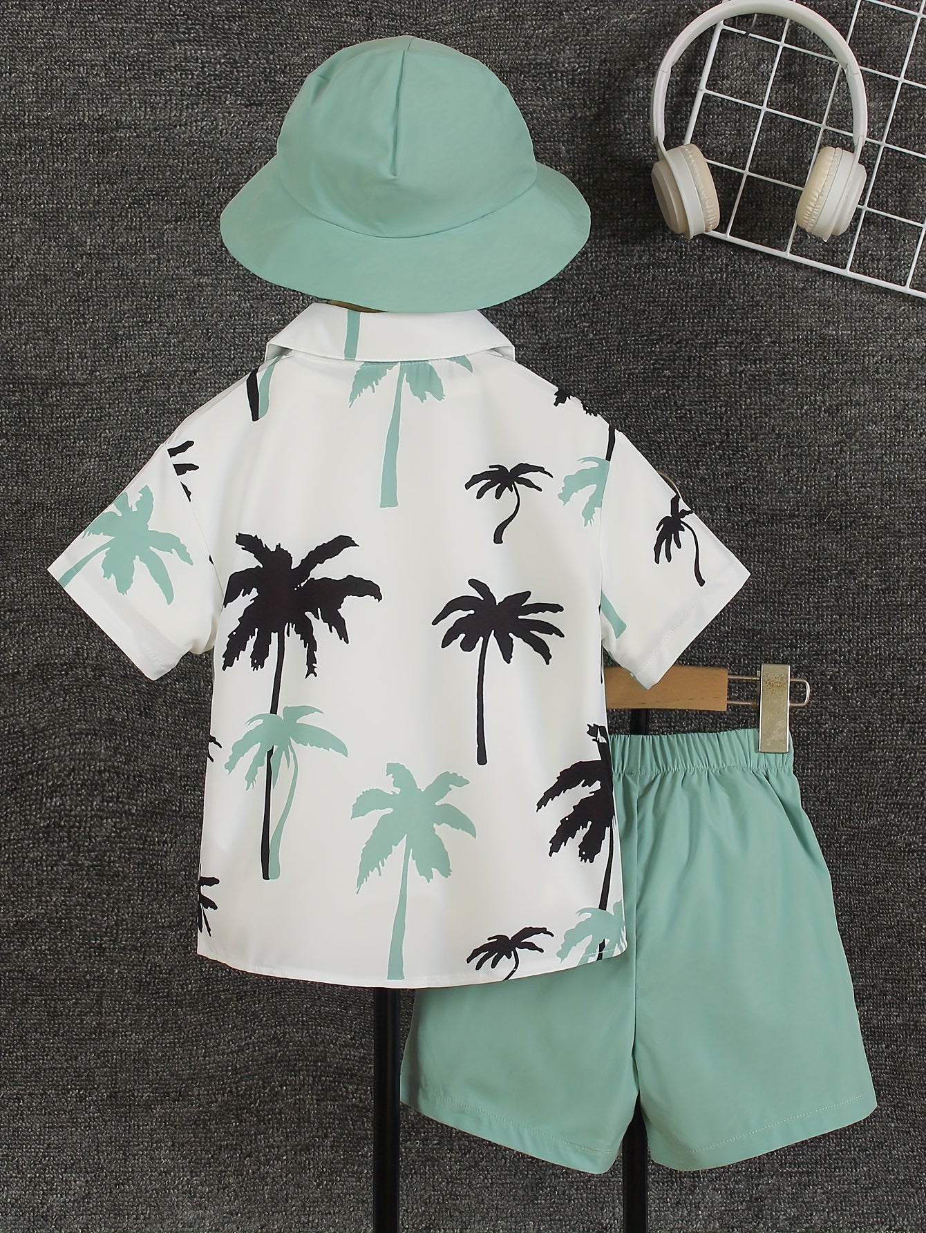 Boys' Summer Fashion Street Shirt Three-piece Set Only Selling Hats, Shirts and Shorts, Perfect for Outdoor