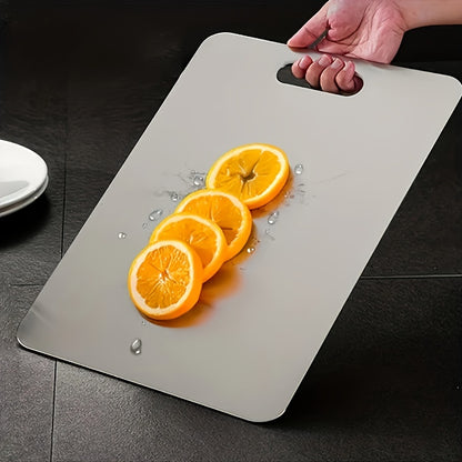 A Set of 1 Mini/Small/Medium/Large Stainless Steel Cutting Boards, Suitable for Home Kitchens And Convenient for Camping. These Durable And Corrosion-Resistant Boards Are Useful Kitchen Tools And Accessories.